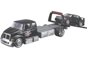 CAMION GRUA INTERNATIONAL DURASTAR CON AUTO MERCEDSES-BENZ 190E 1:64