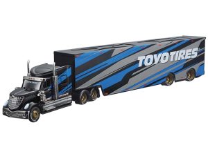 CAMION INTERNATIONAL LONESTAR 6x4 CON SEMIRREMOLQUE TOYOTIRES 1:64
